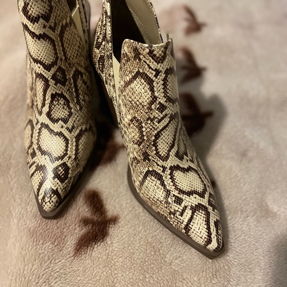 Women’s Bootie Vince Camuto - Picture 3 of 14